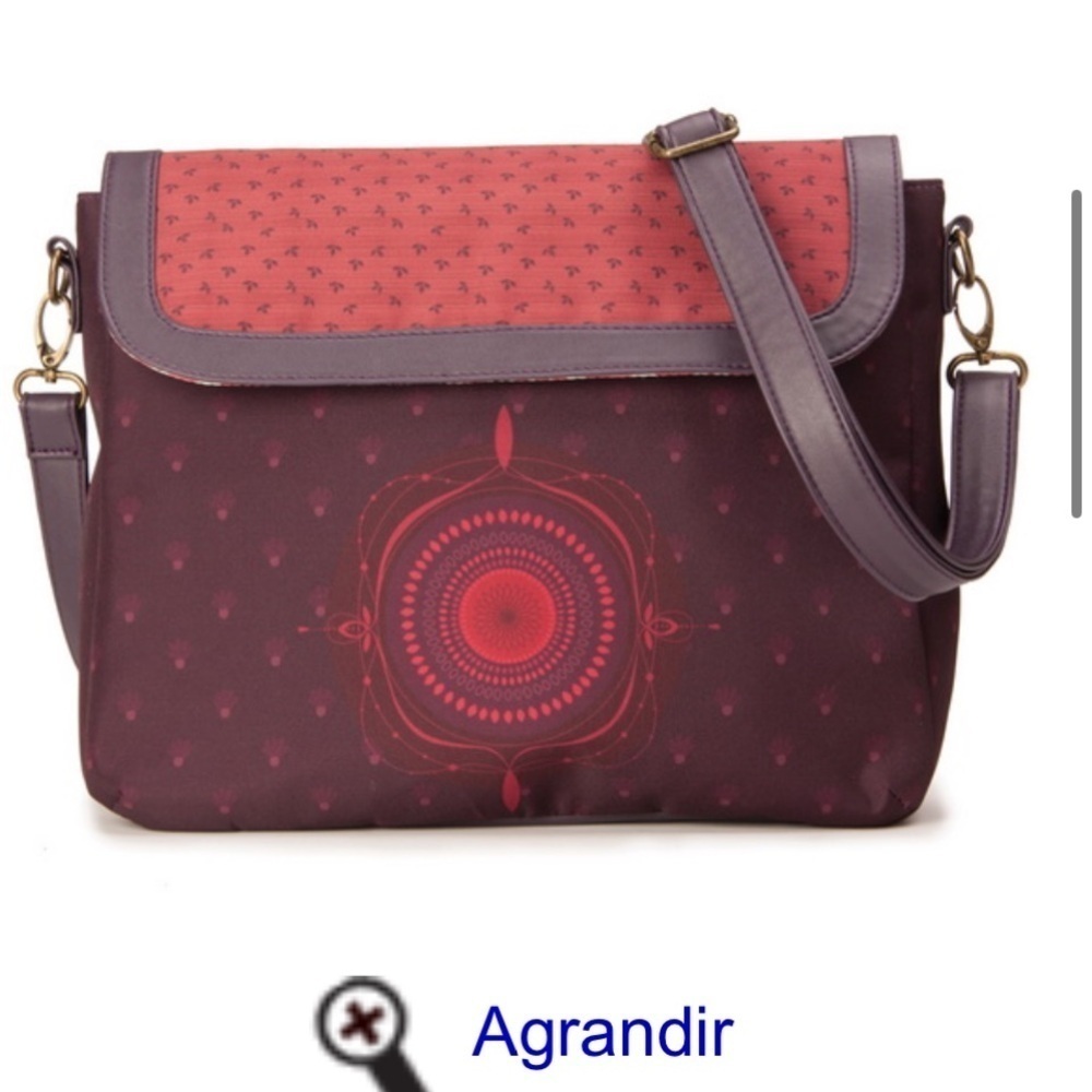 Ketto Burgundy Shoulder Bag